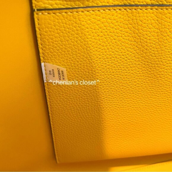 🔥NeW! Tory Burch Blake Print Tote - Picture 12 of 13